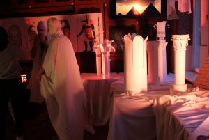 MNN 2018_047
